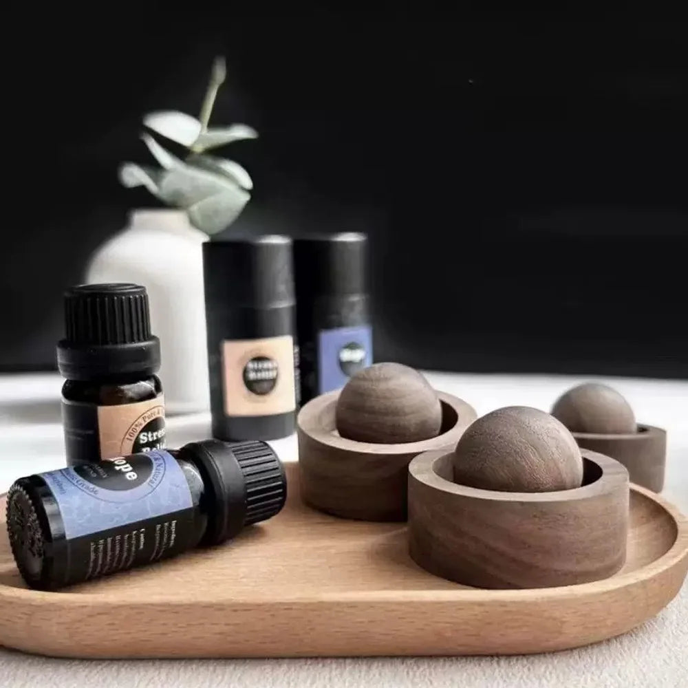 Solid Wood Spherical Aromatherapy Accessory